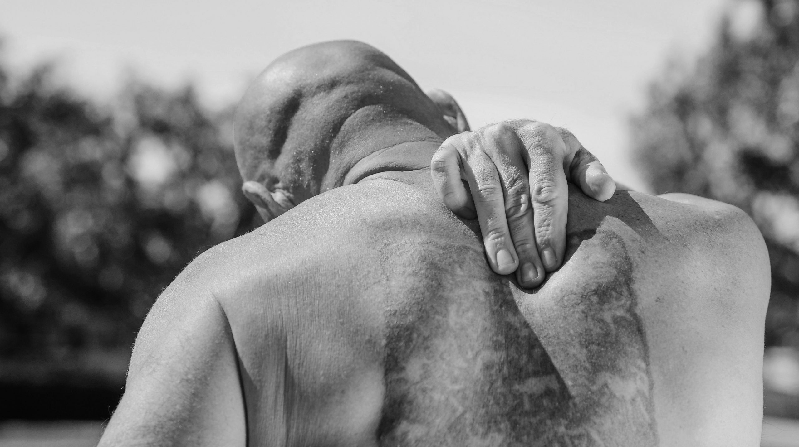 Come capire quando andare dall’osteopata: sintomi, segnali e benefici