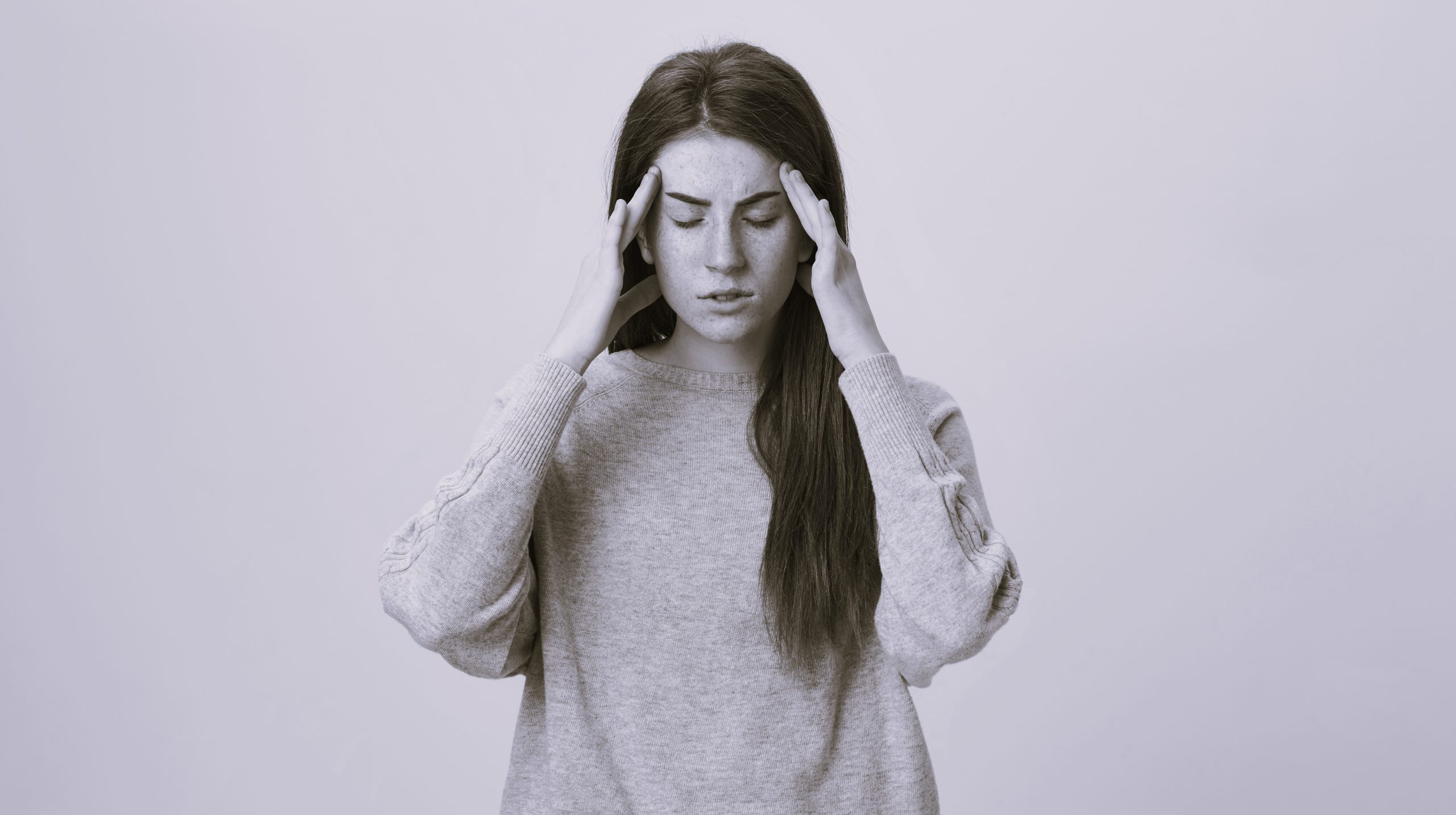 Mal di testa: come l’osteopatia può aiutarti in caso di cefalea ed emicrania